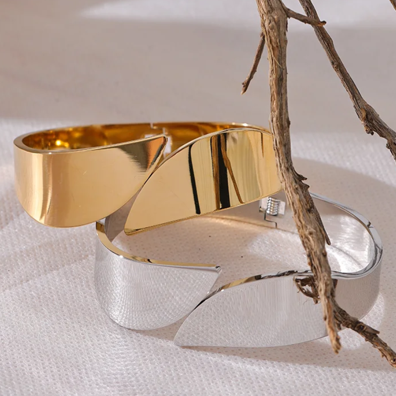 Pulseira Bracelete Irregular
