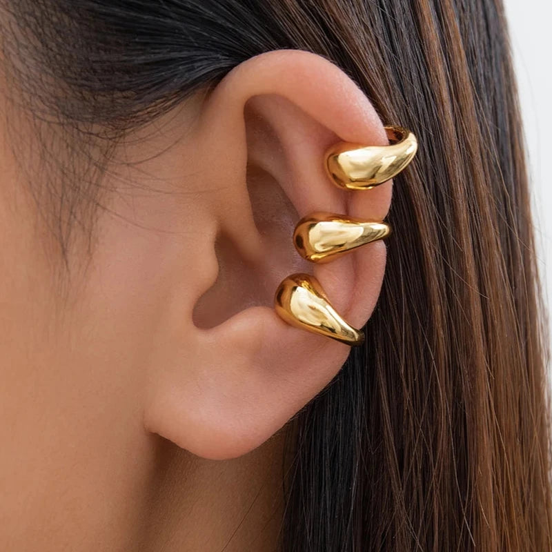 Brinco Ear Cuff Grosso Gota d'Água Vazada em Formato C
