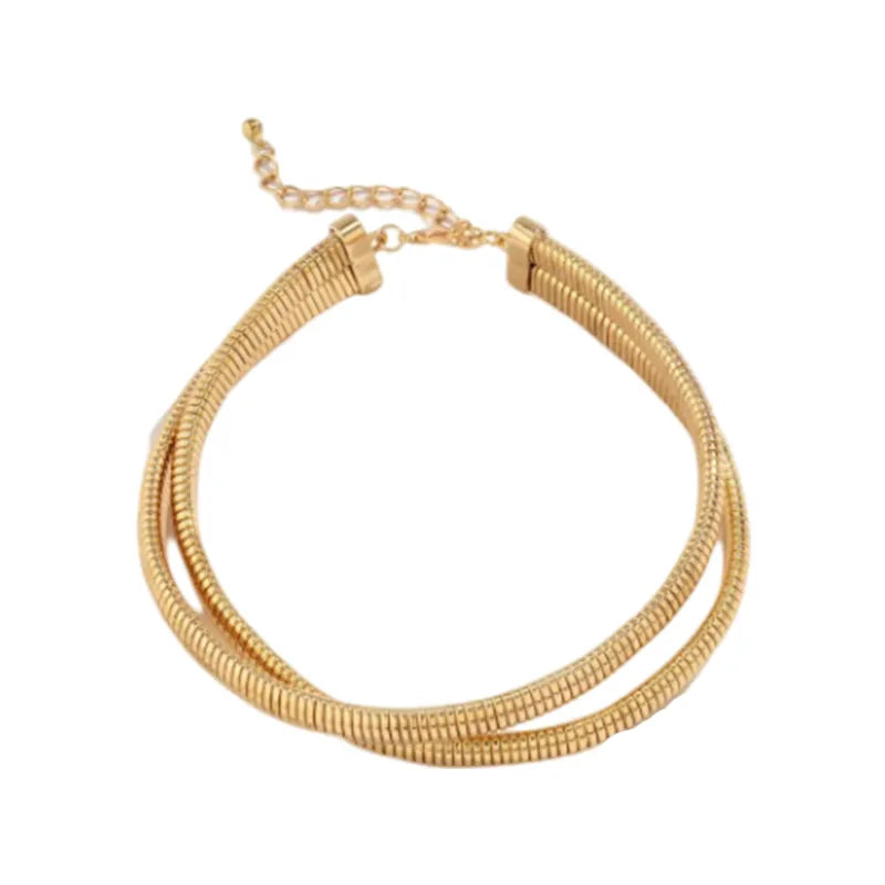 Colar Gargantilha Choker Vintage de Camadas Duplas com Cruz