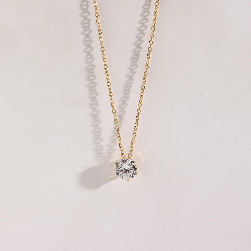Colar Cordão de Ouro com Ponto de Luz de Cristal