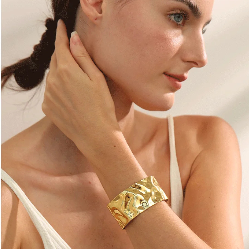 Pulseira Bracelete Irregular