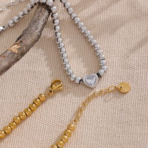 Pulseira de Bolinhas com Pingente de Coração