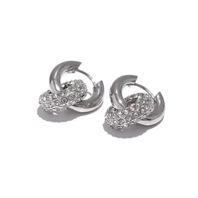 Brinco Hoop com Pingente de Argola Cravejada de Zircônias