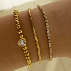Pulseira de Bolinhas com Pingente de Coração