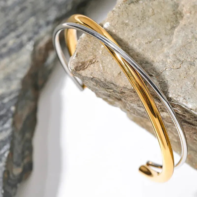 Pulseira Cuff Cruzada Ouro e Prata