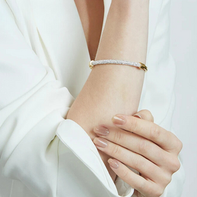 Pulseira Rígida Detalhada