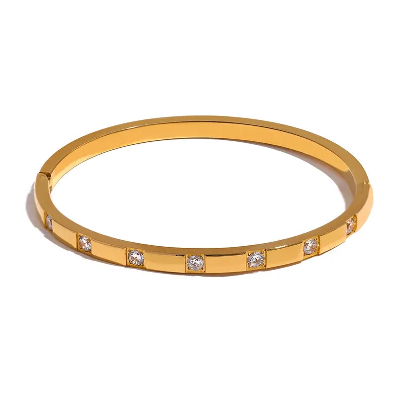 Pulseira Redonda Rígida Cravejada com Zircônia