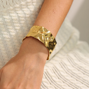 Pulseira Bracelete Irregular