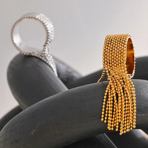 Anel Ajustável com Corrente e Tassel
