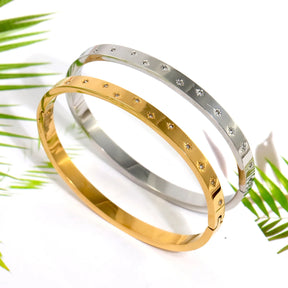 Pulseira Love com Estrela Cravejada de Zircônia