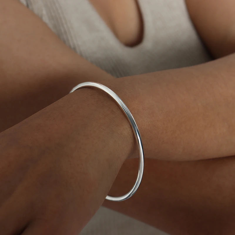 Pulseira Circular Minimalista