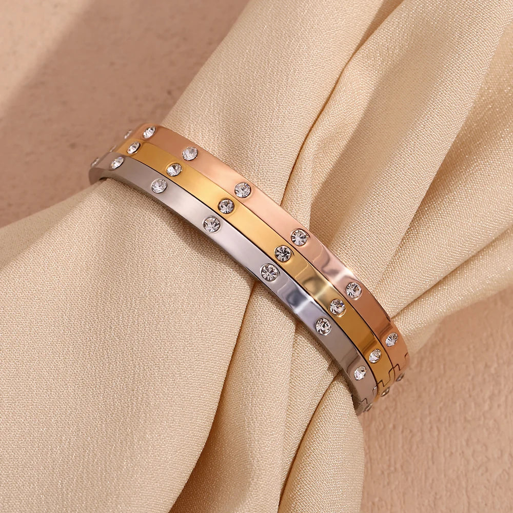 Pulseira Love Cravejado de Cristal