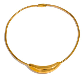 Colar Gargantilha Choker com Pingente Deitado Irregular