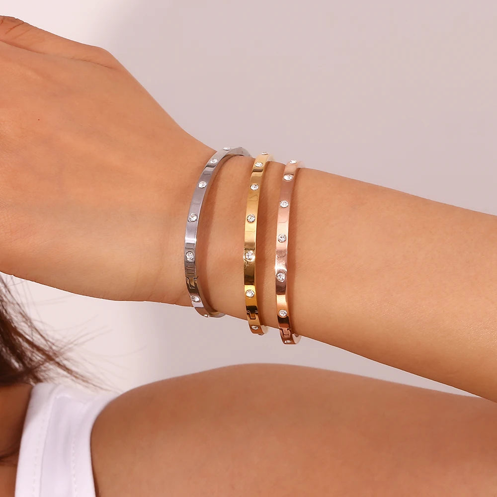 Pulseira Love Cravejado de Cristal