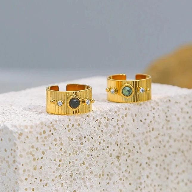 Anel Estilo Bracelete com Pedra Natural e Cristal Moissanite - Beverly Joias