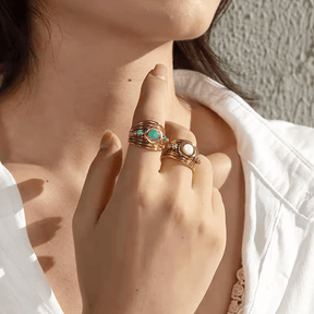 Anel Vazado com Pedra Natural Redonda - Beverly Joias