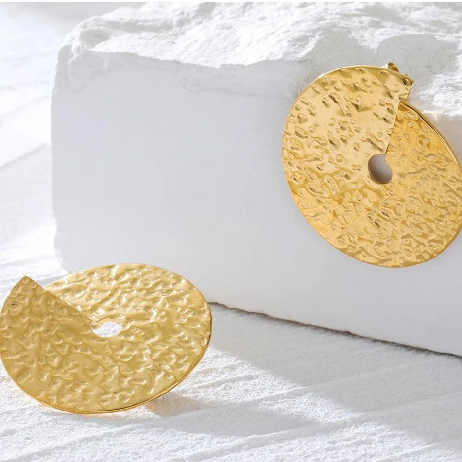 Brinco Broche Circular - Beverly Joias