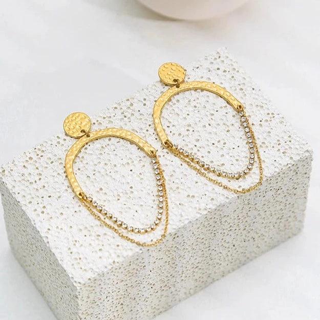Brinco Corrente Cravejada de Cristais Moissanite - Beverly Joias