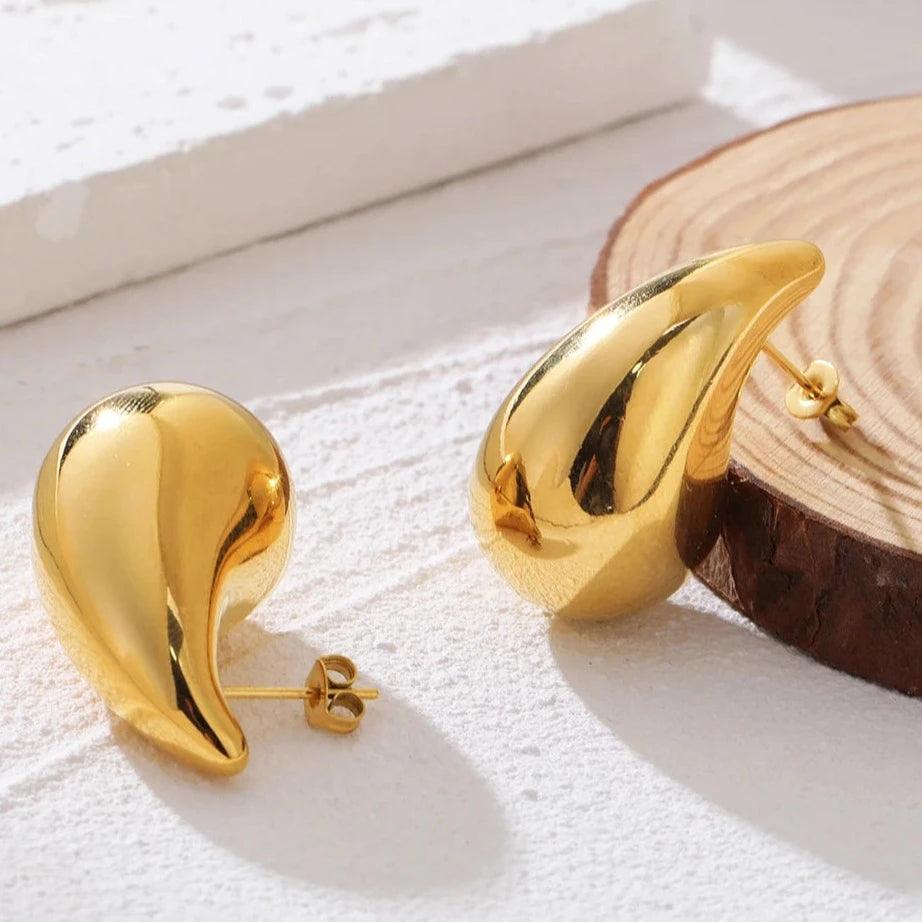 Brinco em Gota Pingo D'ouro - Beverly Joias