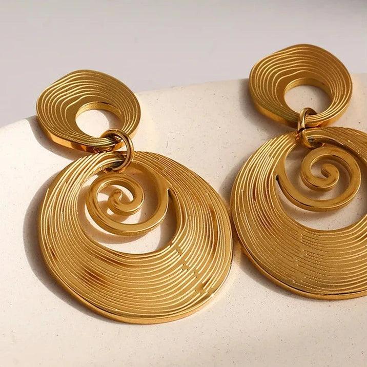 Brinco Espiral Pendurada - Beverly Joias