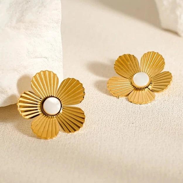 Brinco Flor com Pérola - Beverly Joias