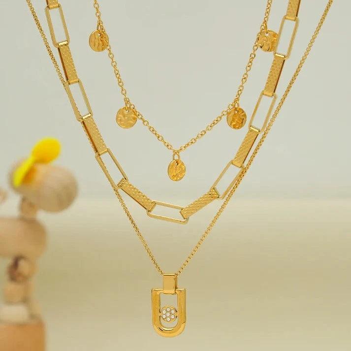 Colares com Pingentes Banhados a Ouro - Beverly Joias