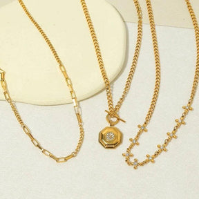 Colares Geométricos Banhados a Ouro - Beverly Joias