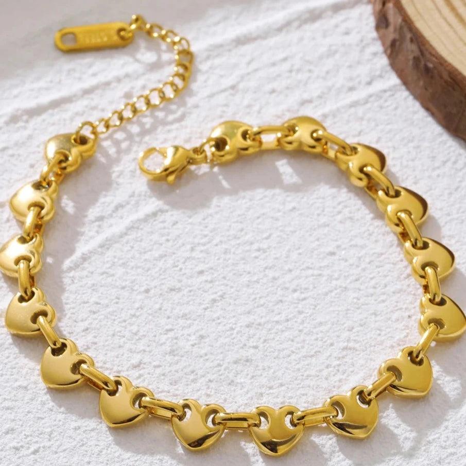 Pulseira Entrelaçada com Pingentes de Coração - Beverly Joias